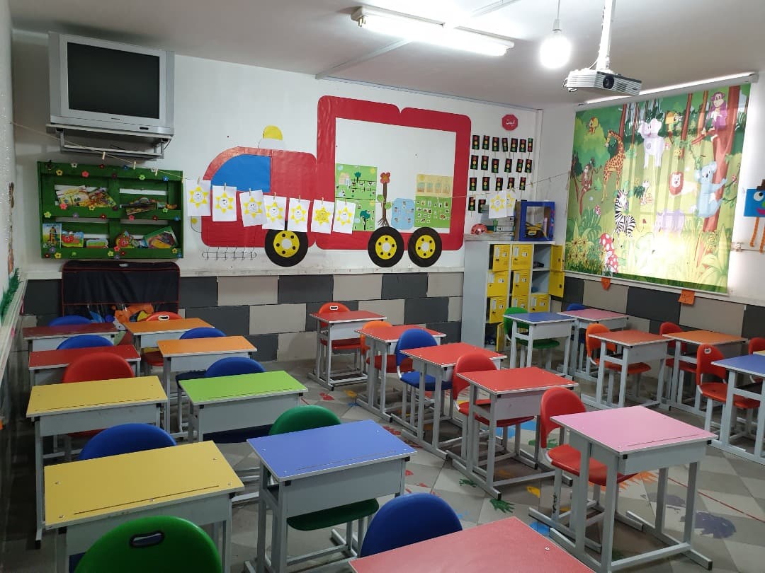 کلاس های باغ الفبا 